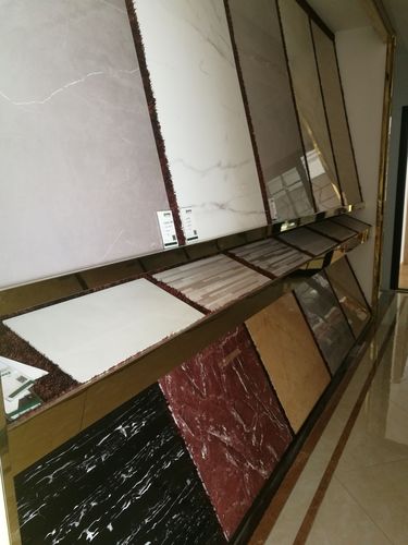 主销 万和厨具热水器,宏鹏地板,金亿康竹炭门,杜菲你卫浴,誉辉瓷砖